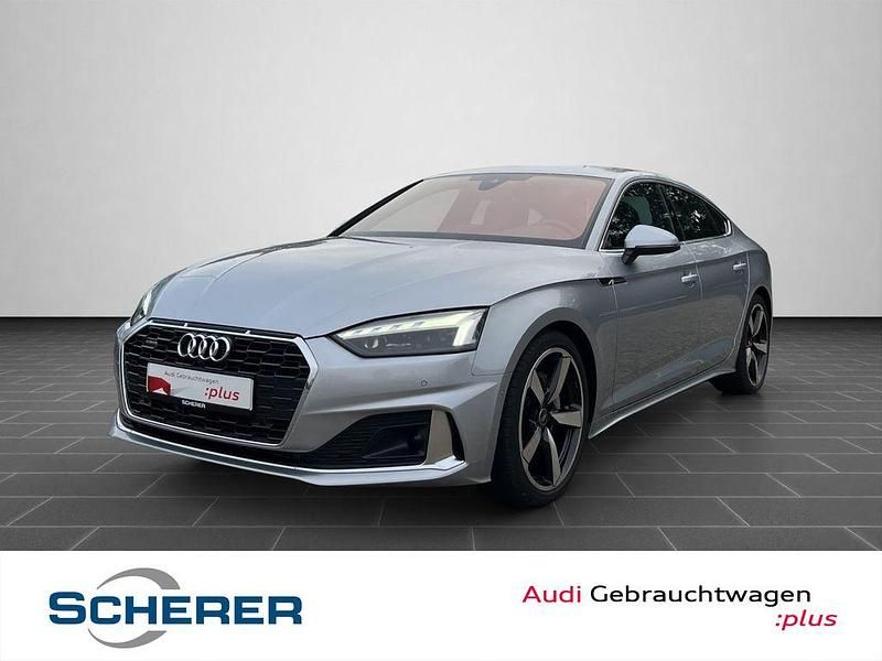 Florettsilber metallic (metallic) Gebraucht 2022 Audi A5 Sportback Ambiente Kleinwagen | 34.900 € (Fairer Preis) - Bild 1/4