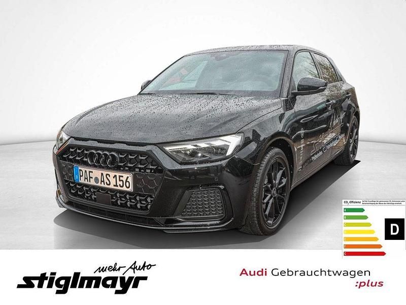 Mythosschwarz metallic Neu 2025 Audi A1 Sportback Advanced Plus Kleinwagen | 32.880 € - Bild 1/4