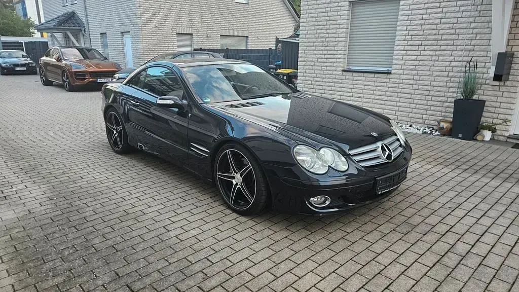 Gebraucht Mercedes SL350 272 PS (200 kW) 2008 Schwarz Cabrio