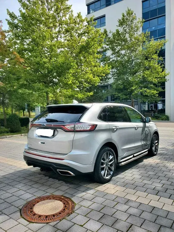 Gebraucht Ford Edge 211 PS (155 kW) 2018 Grau SUV