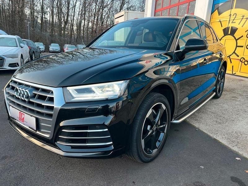 Schwarz Gebraucht 2019 Audi Q5 Sport SUV | 23.490 € (Superpreis) - Bild 1/4