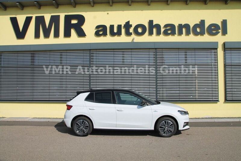 Weiß Gebraucht 2023 Skoda Fabia Monte Carlo Limousine | 21.750 € (Fairer Preis) - Bild 1/4