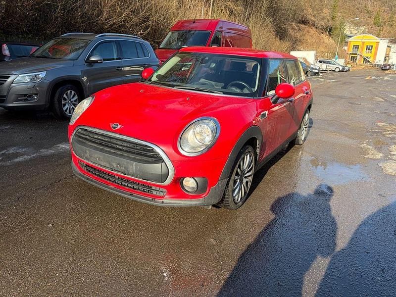Gebraucht Mini One D Clubman 116 PS (85 kW) 2018 Rot Kombi