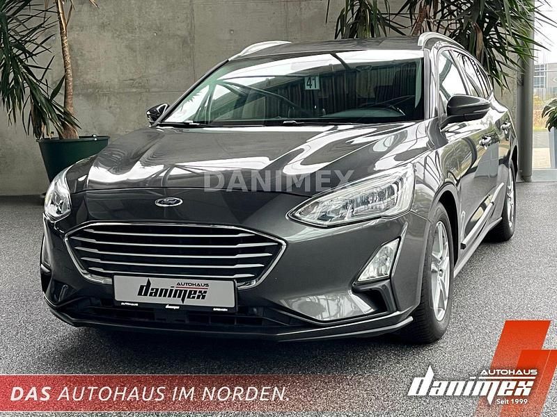 Grau Gebraucht 2019 Ford Focus Cool & Connect Kombi | 10.200 € (Fairer Preis) - Bild 1/4