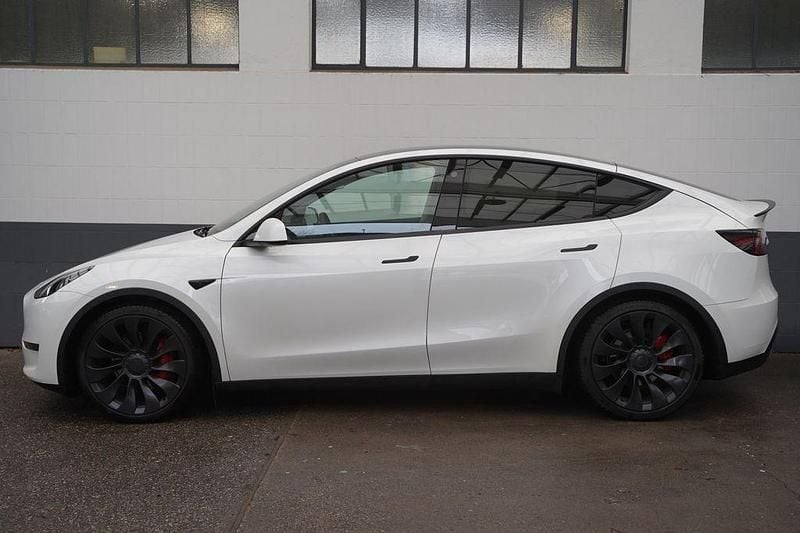 Gebraucht Tesla Model Y Performance 392 kW (534 PS) 2022 Weiß SUV