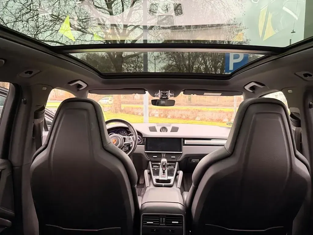 Second-hand Porsche Cayenne 340 CP (250 kW) 2018 Negru SUV
