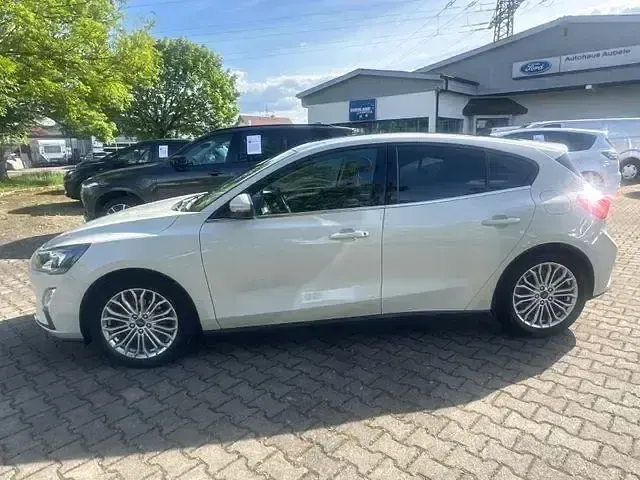 Używany Ford Focus Titanium X 150 KM (110 kW) 2021 Biały Sedan/Limuzyna