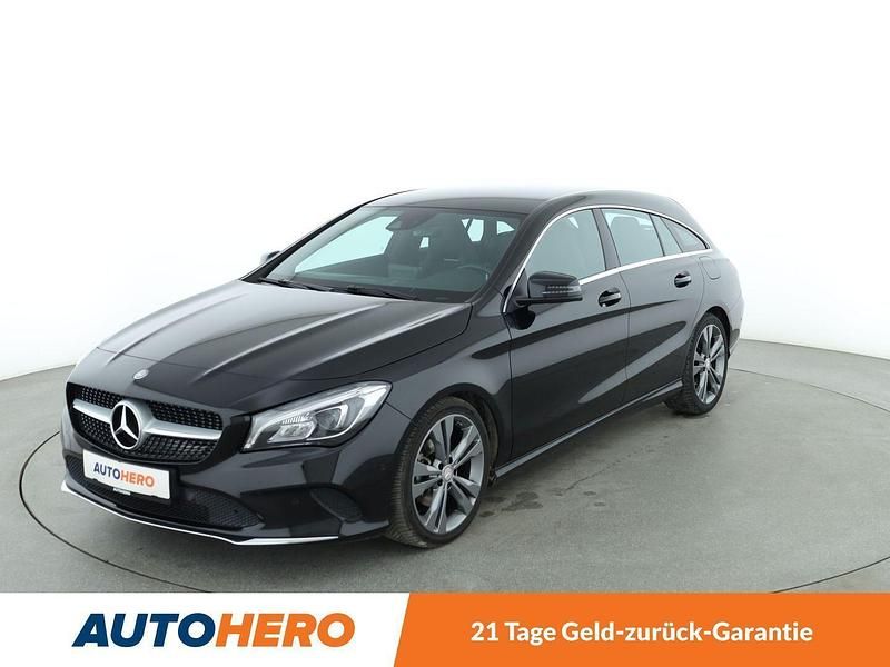 Schwarz Gebraucht 2016 Mercedes CLA180 Shooting Brake Urban Kombi | 19.290 € (Fairer Preis) - Bild 1/3