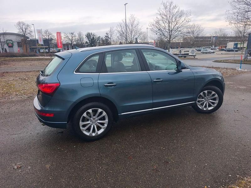 Gebraucht Audi Q5 Advanced 179 PS (131 kW) 2017 Blau SUV