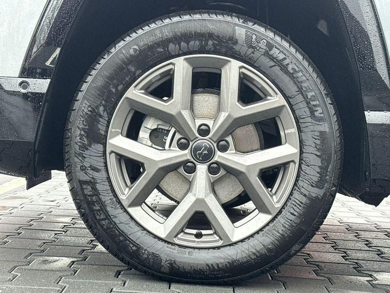 Neu Jeep Compass 145 PS (106 kW) 2026 Grau SUV