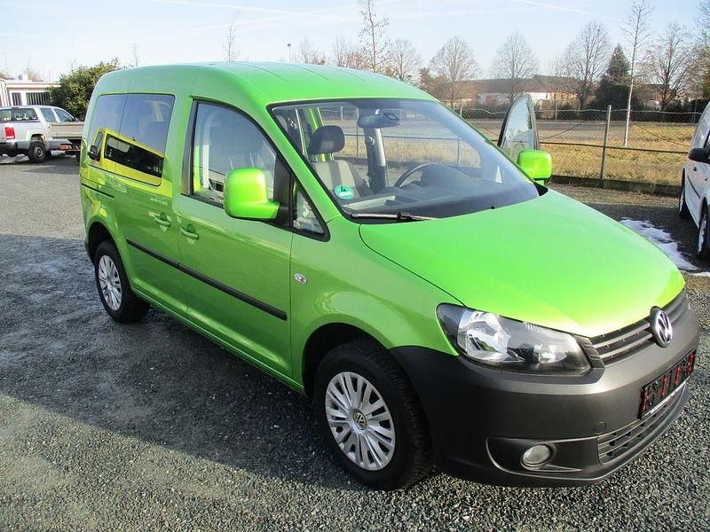 Gebraucht VW Caddy Trendline 86 PS (63 kW) 2013 Grün Van / Kleinbus