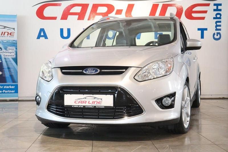 Grau Gebraucht 2011 Ford Grand C-Max Titanium Van / Kleinbus | 8.777 € (Fairer Preis) - Bild 1/4