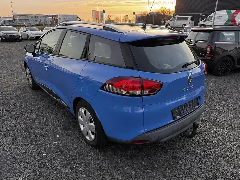 Gebraucht Renault Clio IV Dynamique 90 PS (66 kW) 2014 Blau Limousine