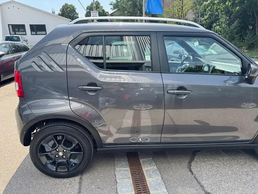 Gebraucht Suzuki Ignis Comfort 83 PS (61 kW) 2021 Grau SUV