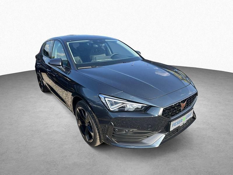 Gebraucht Cupra Leon 150 PS (110 kW) 2025 Magnetic grau metallic Limousine