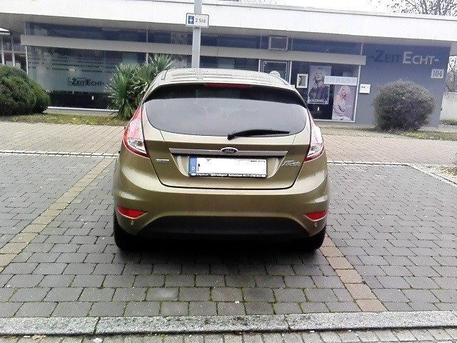 Gebraucht Ford Fiesta Titanium 101 PS (74 kW) 2013 Braun metallic Kleinwagen
