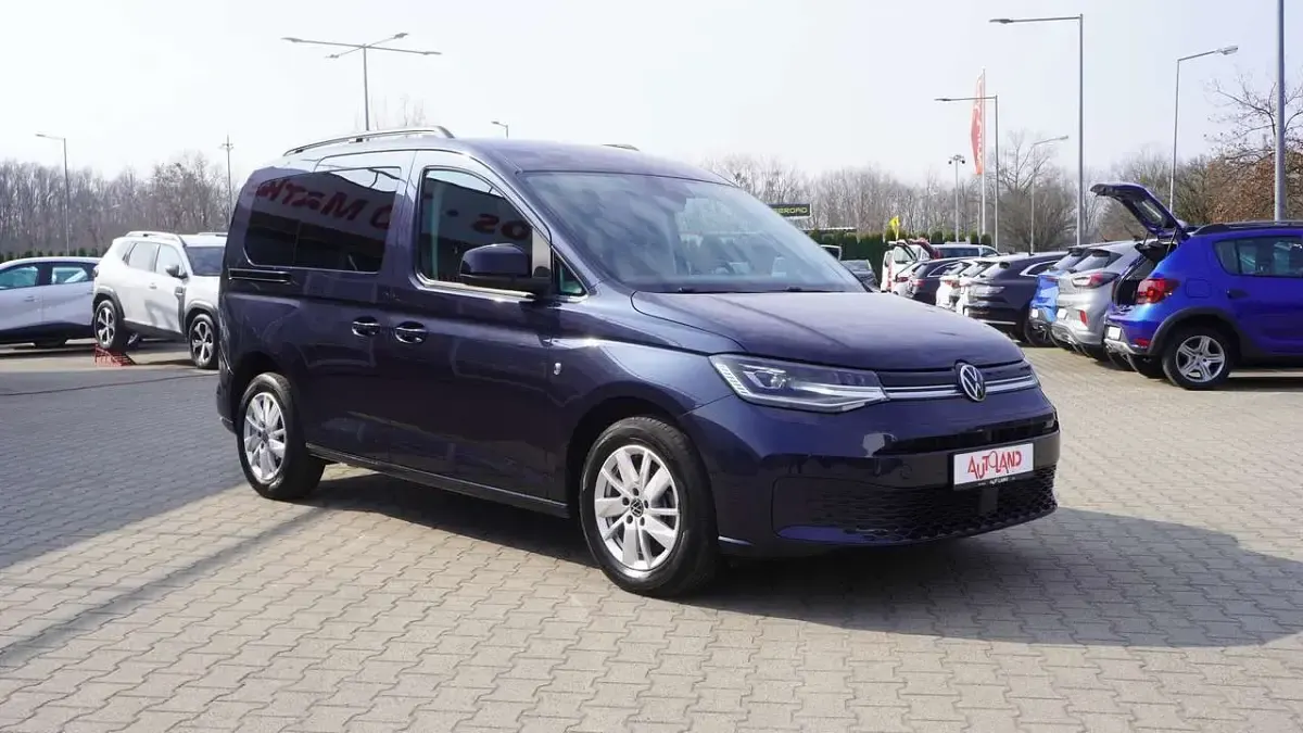 Gebraucht VW Caddy Life 122 PS (89 kW) 2023 Blau Van / Kleinbus