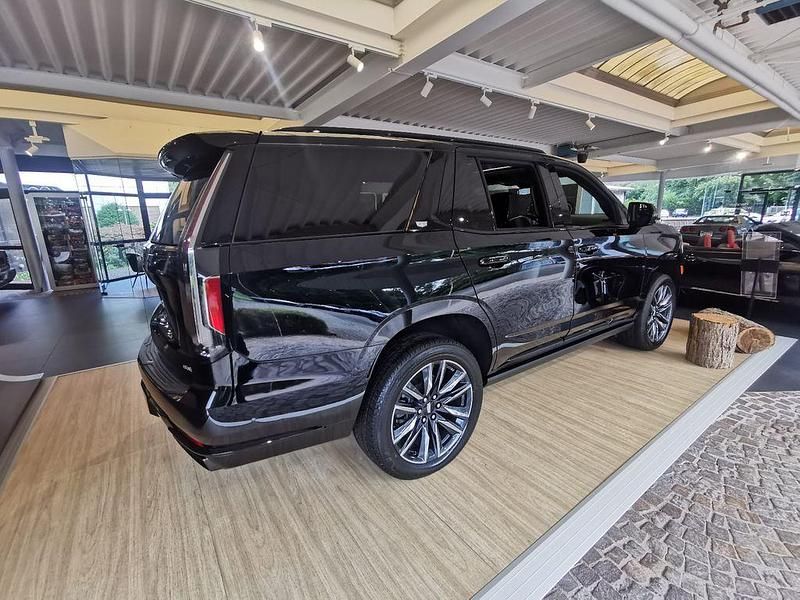 Neu Cadillac Escalade 426 PS (313 kW) 2025 Schwarz SUV
