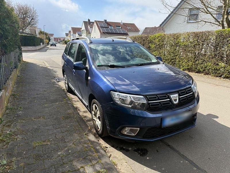 Gebraucht Dacia Logan MCV Lauréate 90 PS (66 kW) 2018 Blau Kombi