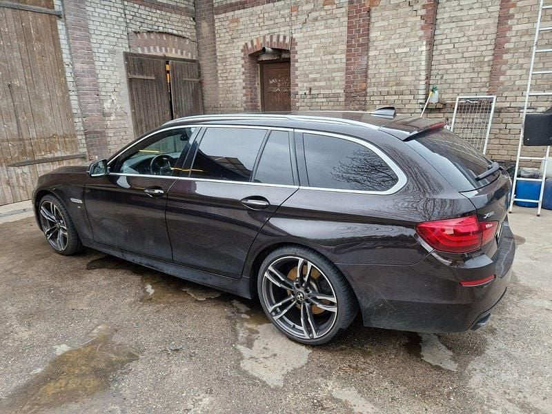 Second-hand BMW 535 Performance 313 CP (230 kW) 2015 Negru Break