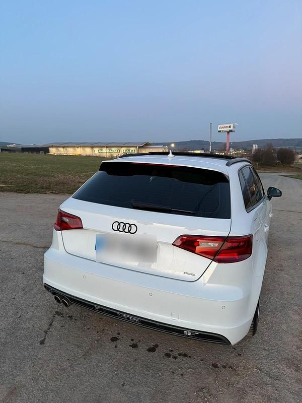Gebraucht Audi A3 S-Line 150 PS (110 kW) 2013 Weiß Kleinwagen