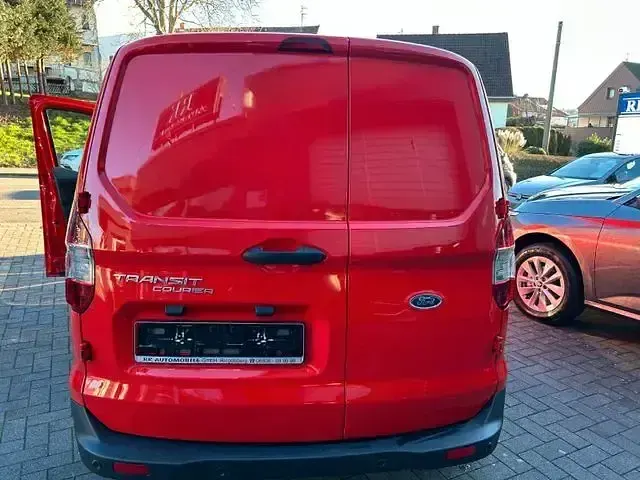 Usata Ford Transit 101 CV (74 kW) 2021 Rosso Berlina