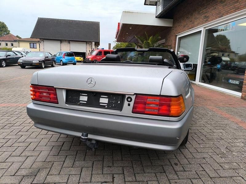 Gebraucht Mercedes SL300 190 PS (139 kW) 1993 Silber Cabrio