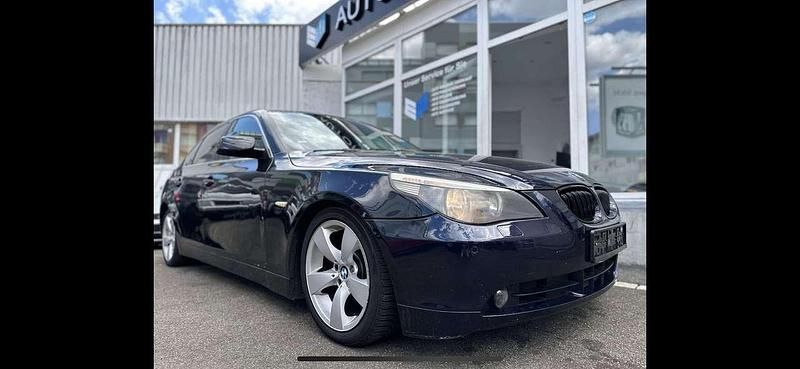 Blau Gebraucht 2006 BMW 525 Limousine | 7.500 € (Teuer) - Bild 1/4