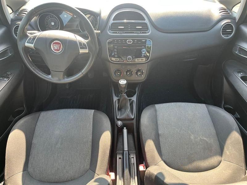 Gebraucht Fiat Punto Pop 77 PS (56 kW) 2015 Schwarz Kleinwagen
