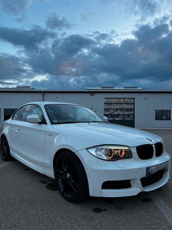 Gebraucht BMW 135 M Performance 306 PS (225 kW) 2012 Weiß Kleinwagen
