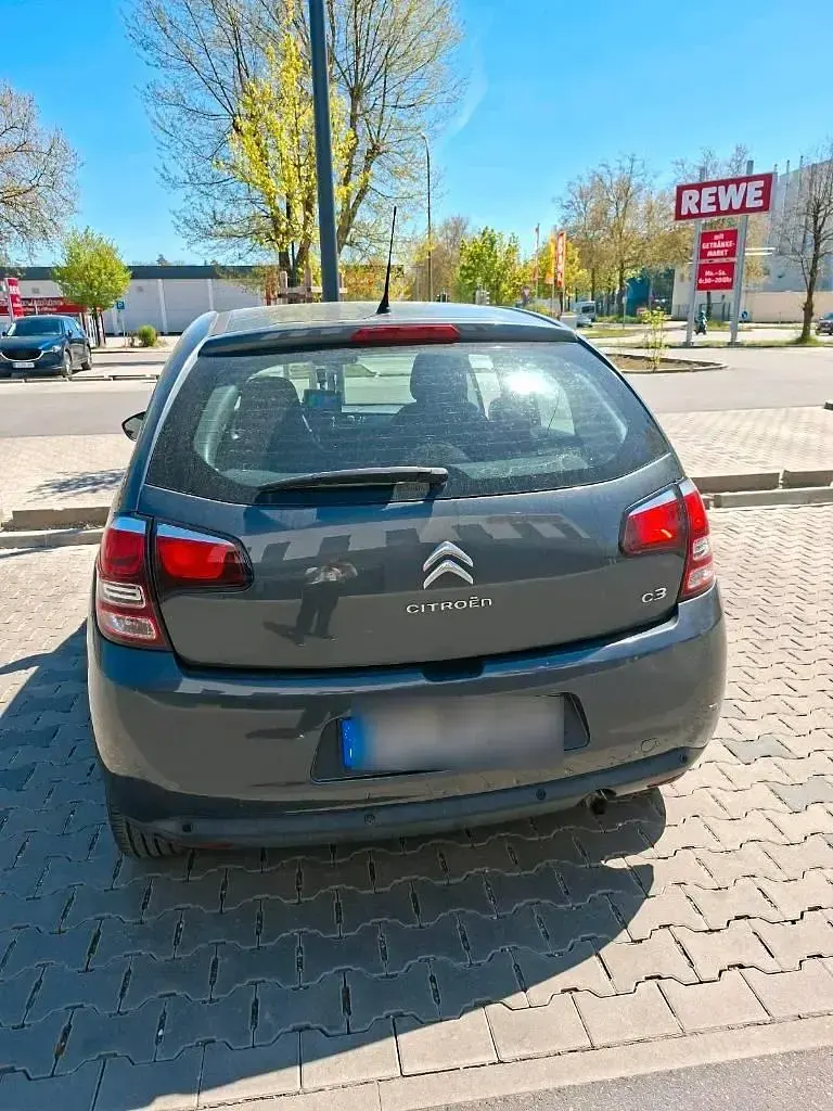 Gebraucht Citroën C3 82 PS (60 kW) 2014 Grau Kleinwagen