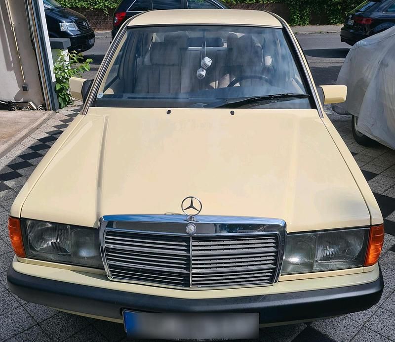 Gebraucht Mercedes 190 90 PS (66 kW) 1992 Limousine