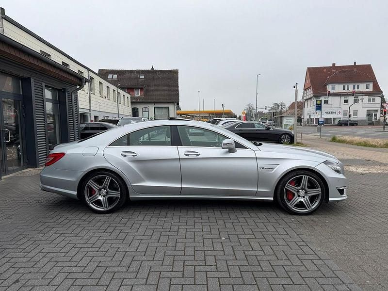 Gebraucht Mercedes CLS63 AMG AMG 557 PS (409 kW) 2012 Silber Coupé