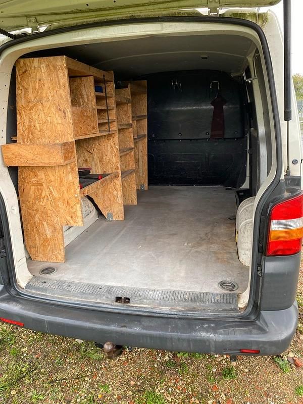 Second-hand VW Transporter 102 CP (75 kW) 2008 Alb Van
