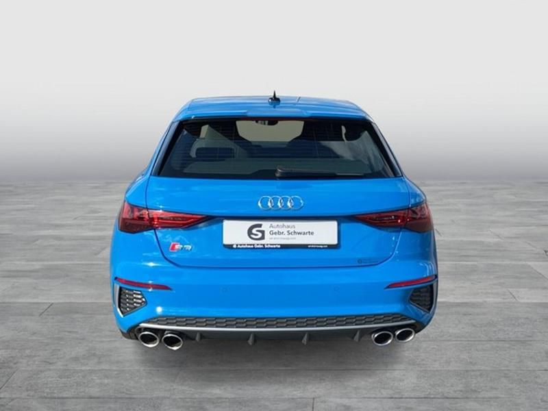 Gebraucht Audi S3 Design 310 PS (228 kW) 2022 Blau Limousine