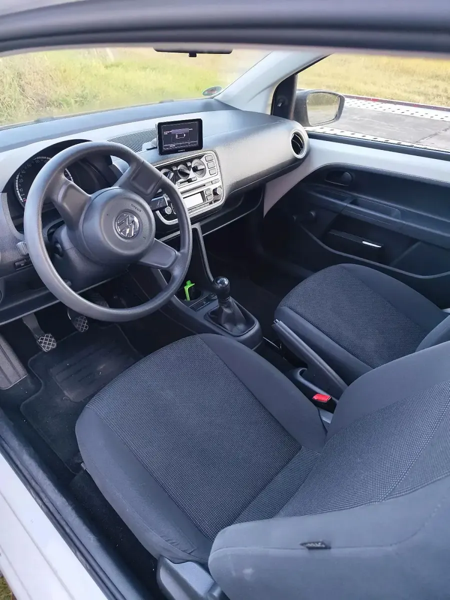Gebraucht VW up! 60 PS (44 kW) 2015 Weiß Kleinwagen