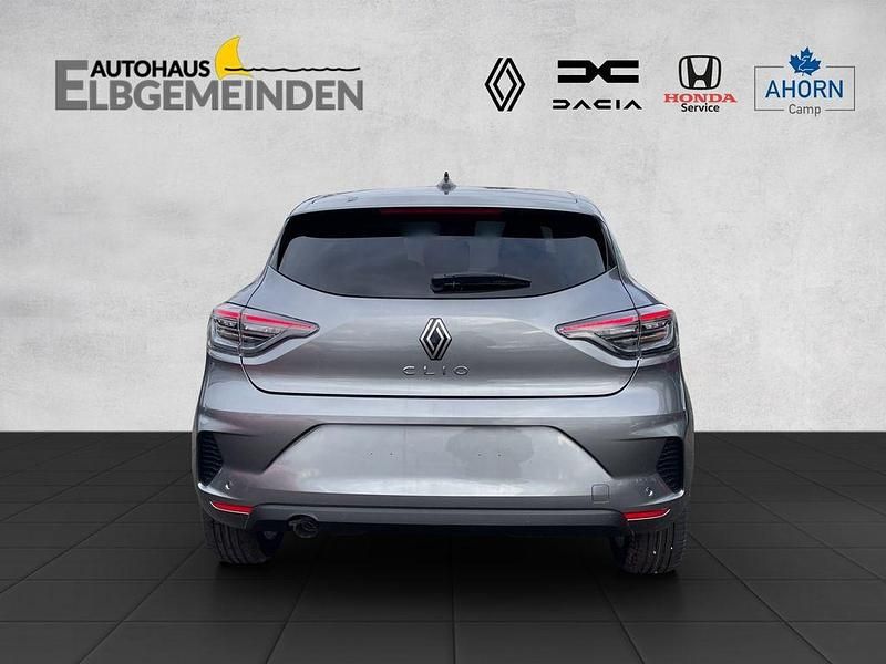 Neu Renault Clio V Evolution 91 PS (66 kW) 2025 Grau Limousine