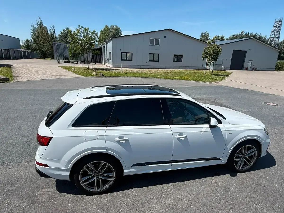 Gebraucht Audi Q7 S-Line 231 PS (169 kW) 2019 Weiß SUV