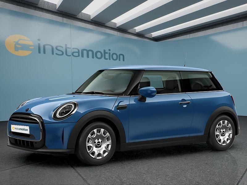 Blau Gebraucht 2023 Mini Cooper Classic Kleinwagen | 24.749 € (Etwas zu teuer) - Bild 1/4