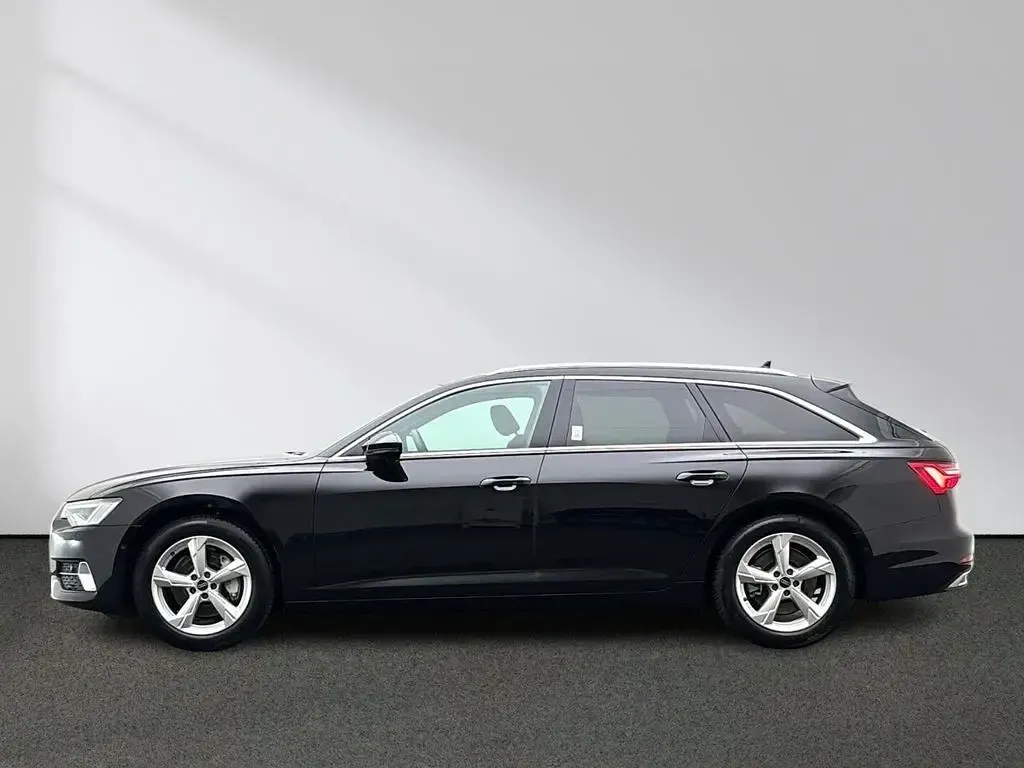 Second-hand Audi A6 Advanced Plus 265 CP (194 kW) 2025 Negru Break