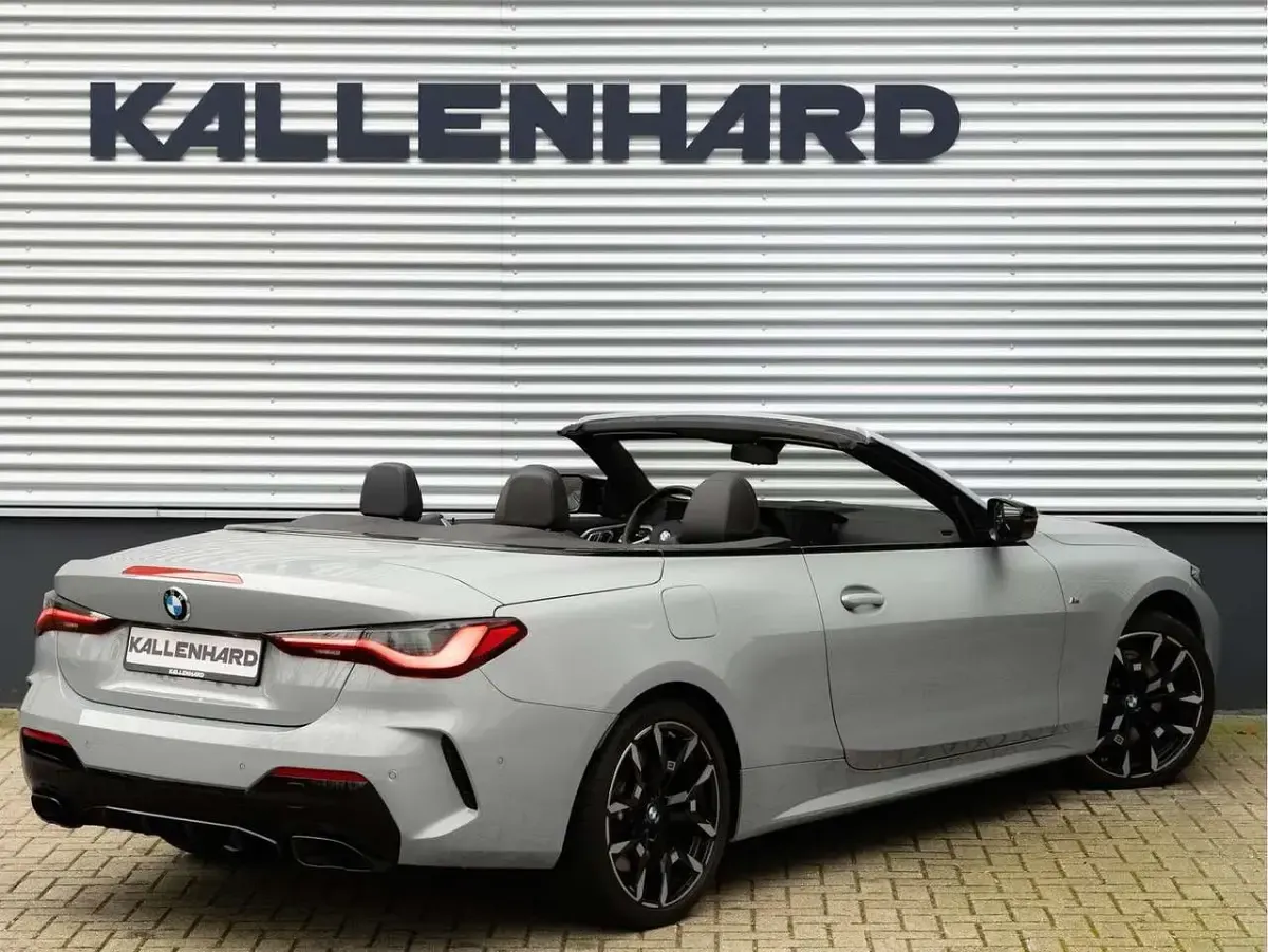 Gebraucht BMW M440 M Sport 374 PS (275 kW) 2024 Grau Limousine