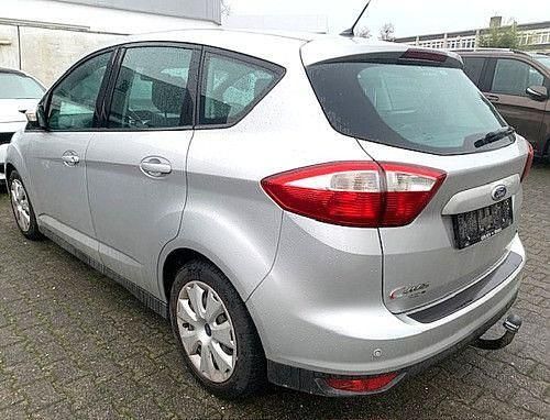 Gebraucht Ford C-MAX Ambiente 101 PS (74 kW) 2013 Silber Van / Kleinbus
