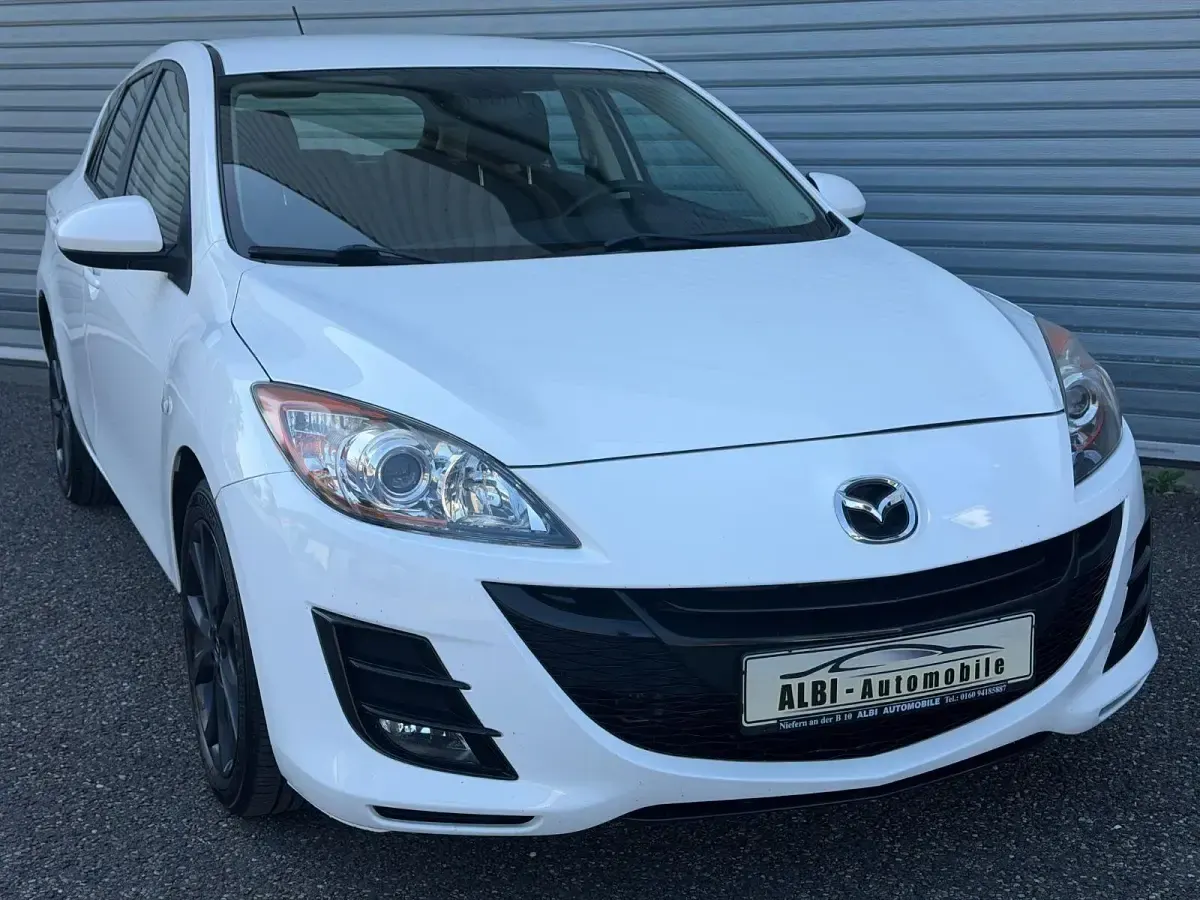 Gebraucht Mazda 3 Exclusive-Line 151 PS (111 kW) 2011 Weiß Kleinwagen