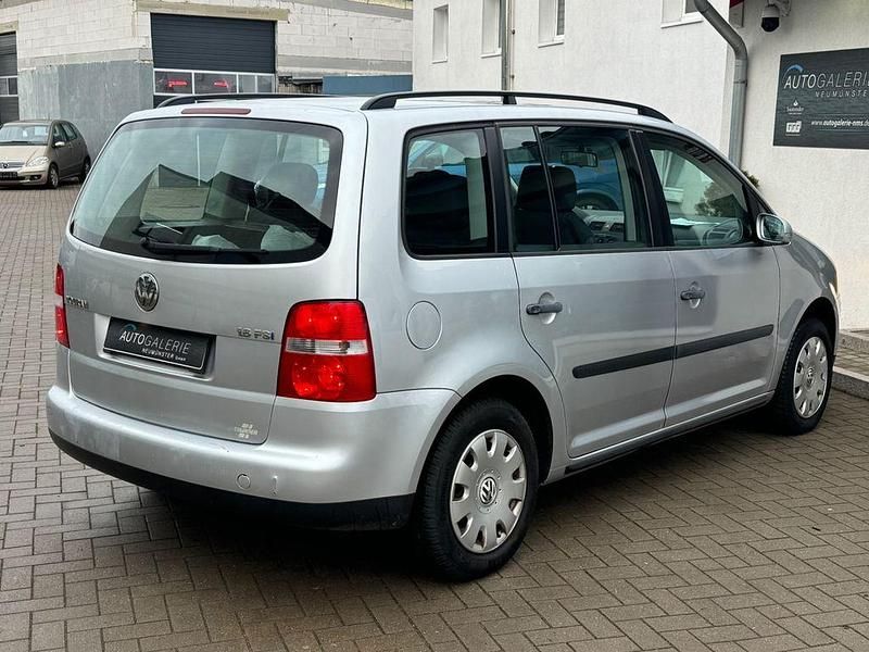 Gebraucht VW Touran Basis 116 PS (85 kW) 2004 Silber Van / Kleinbus
