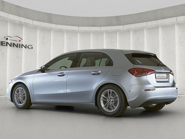 Gebraucht Mercedes A200 Style 163 PS (119 kW) 2018 Silber Kleinwagen