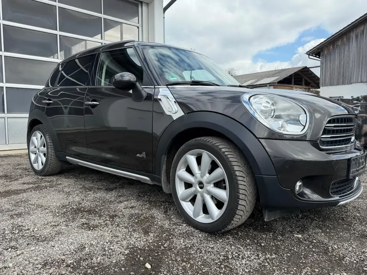 Gebraucht Mini Cooper D Countryman 112 PS (82 kW) 2016 Braun SUV