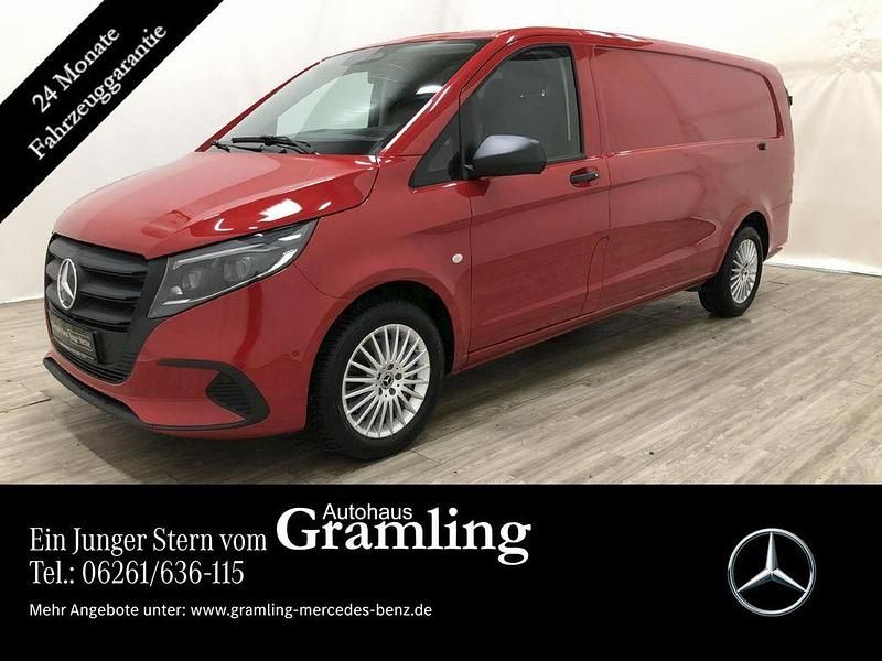 Rot Gebraucht 2024 Mercedes Vito Van / Kleinbus | 47.571 € - Bild 1/4