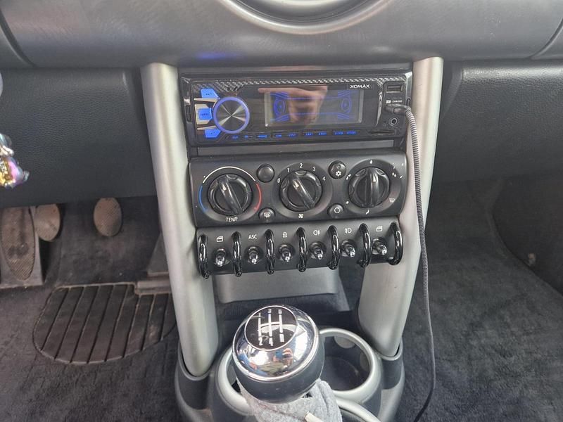 Gebraucht Mini Cooper 90 PS (66 kW) 2003 Blau Kleinwagen