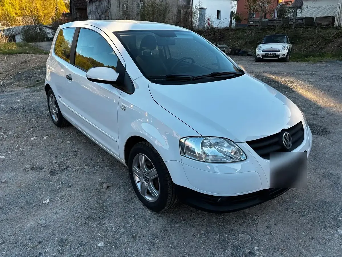 Second-hand VW Fox 60 CP (44 kW) 2011 Alb Hatchback