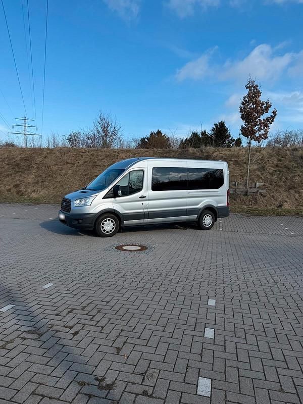 Gebraucht Ford Transit 131 PS (96 kW) 2018 Grau Van / Kleinbus